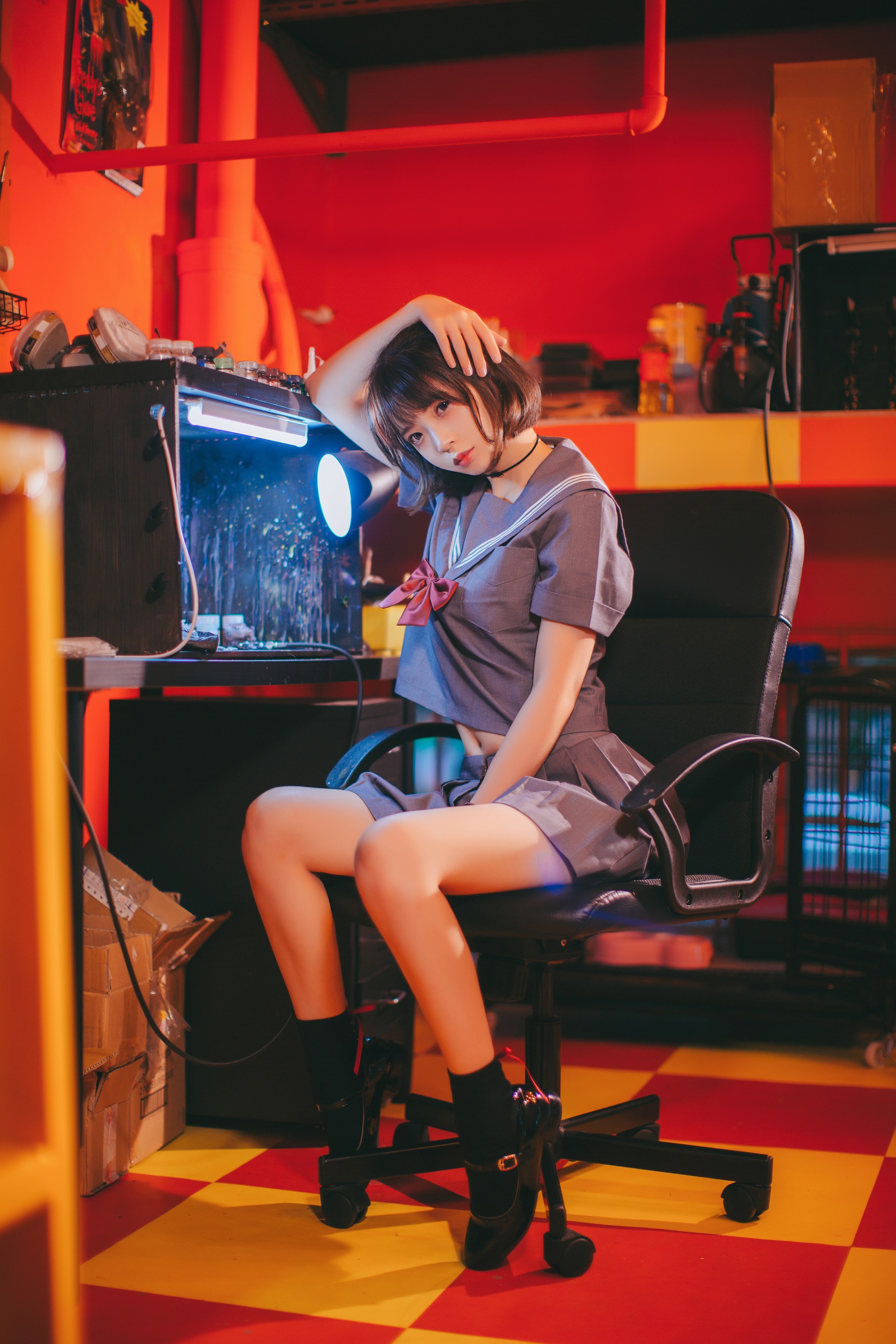 疯猫ss – NO.004 被囚禁的少女 [44P]-XikXak